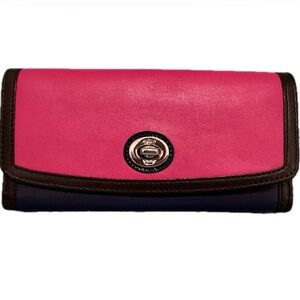 Authentic COACH  Colorblock Leather Accordion Wallet.